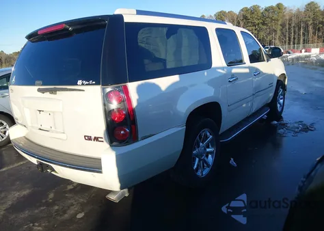 2011 GMC Yukon Xl 1500 Denali z USA, uszkodzony, nr VIN 1GKS2MEF8BR206693